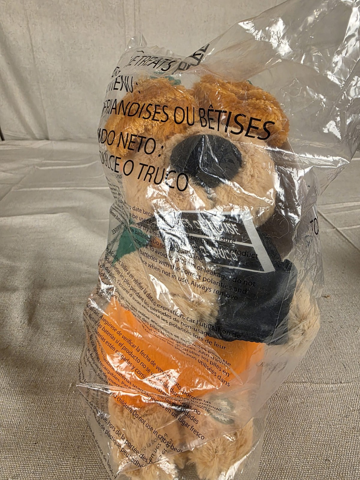 Avon We Got The Treats Halloween Singing Puppy Plush New Sealed - Image 2