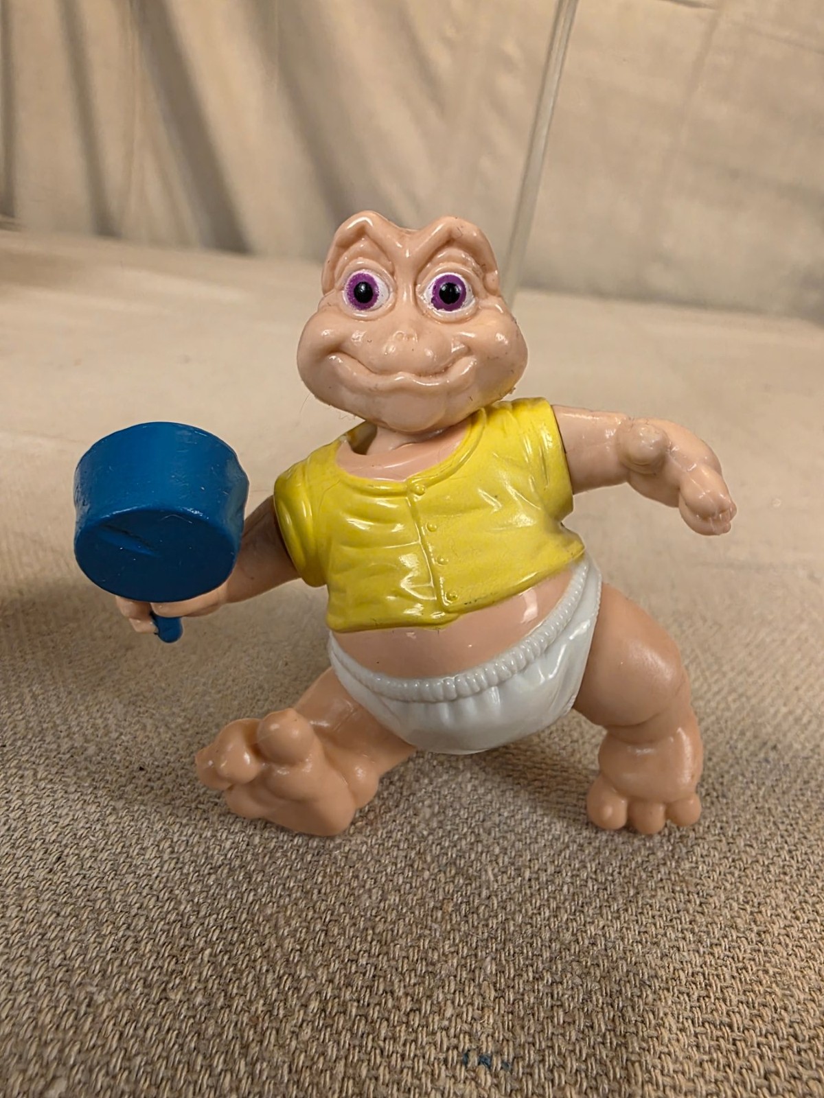 Vintage 1992 McDonald's Dinosaurs Baby Sinclair Toy Figure - Image 3