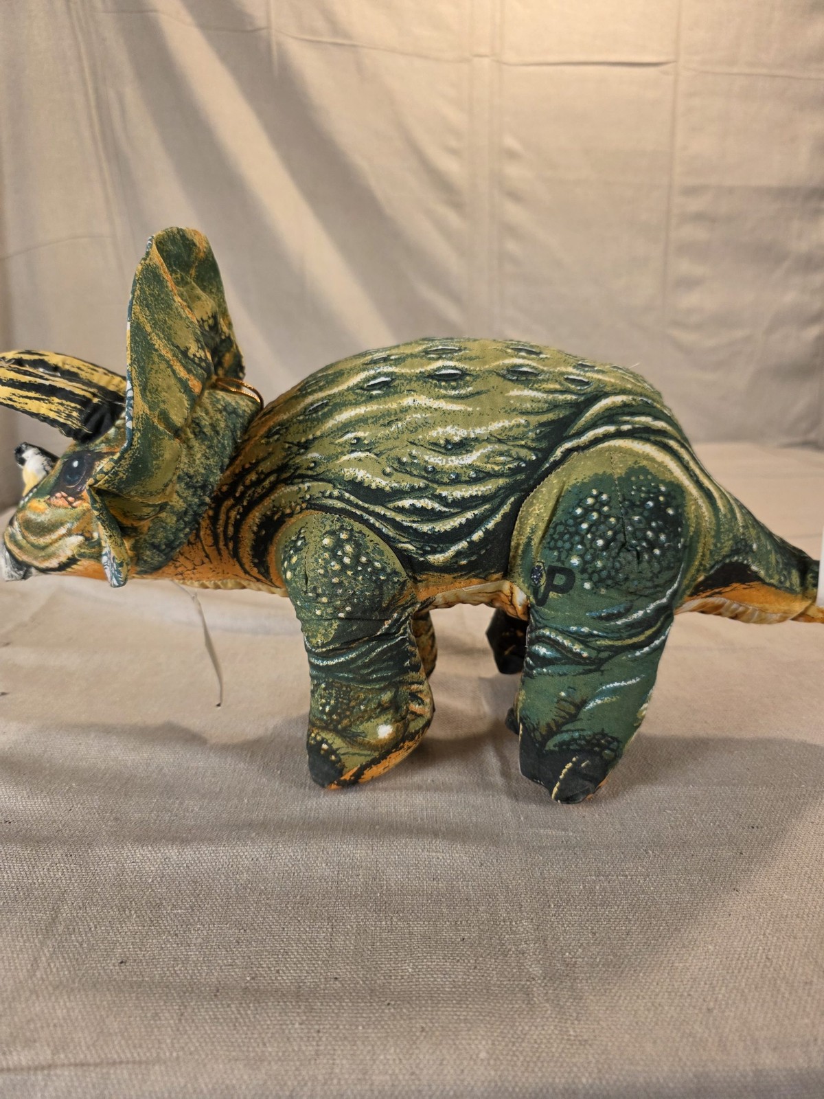 Vintage 1992 Jurassic Park Triceratops Plush Dinosaur ACE Novelty Co - Image 4