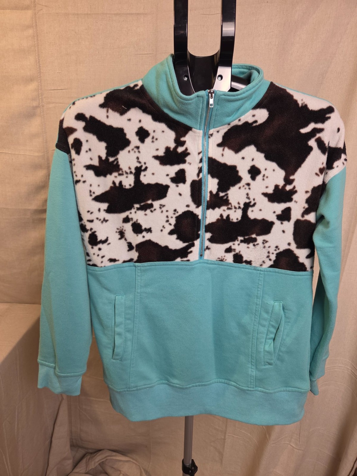 Cow Print Fleece 1/4 Zip Pullover Jacket Women's Medium Blue