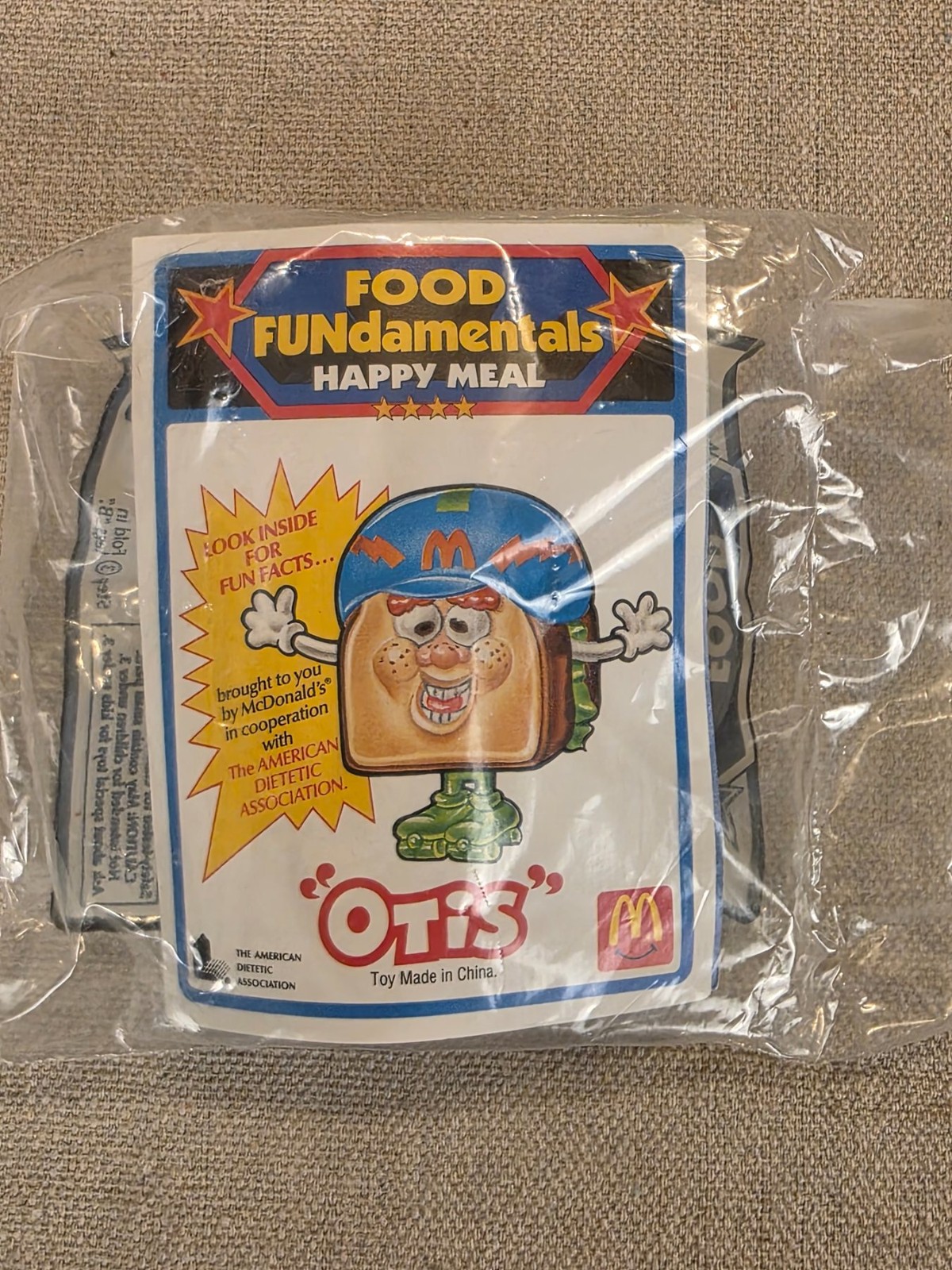 Vintage 1992 McDonald's Food FUNdamentals Otis Happy Meal Toy NEW