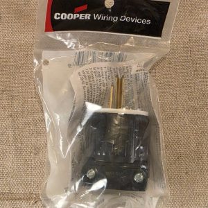 Cooper Wiring Devices Industrial Grounding Plug 15A 125V NEMA 5-15P
