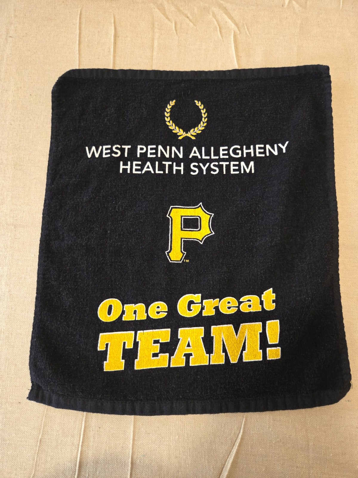 Pittsburgh Pirates West Penn Allegheny Health System Rally Towel Vintage