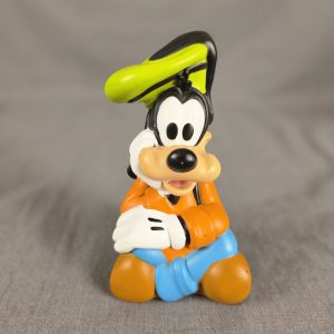 Disney Collectible Goofy Plastic Display Toy 4"