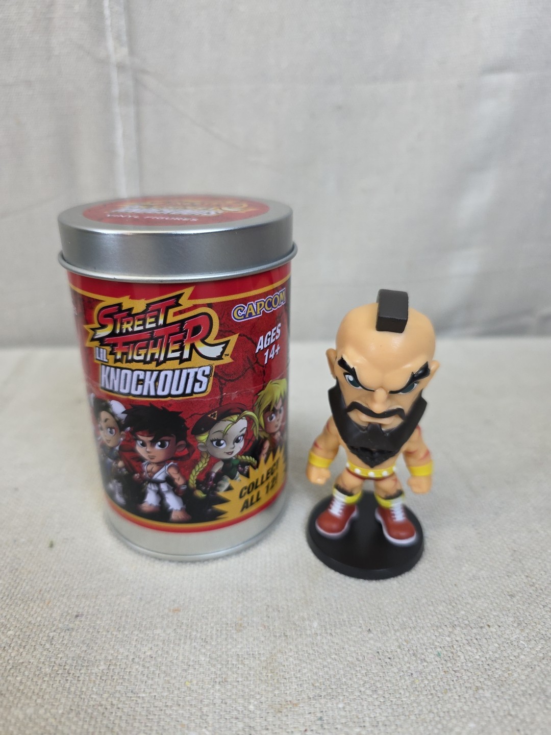Street Fighter Lil Knockouts Series 1 Zangief Figure