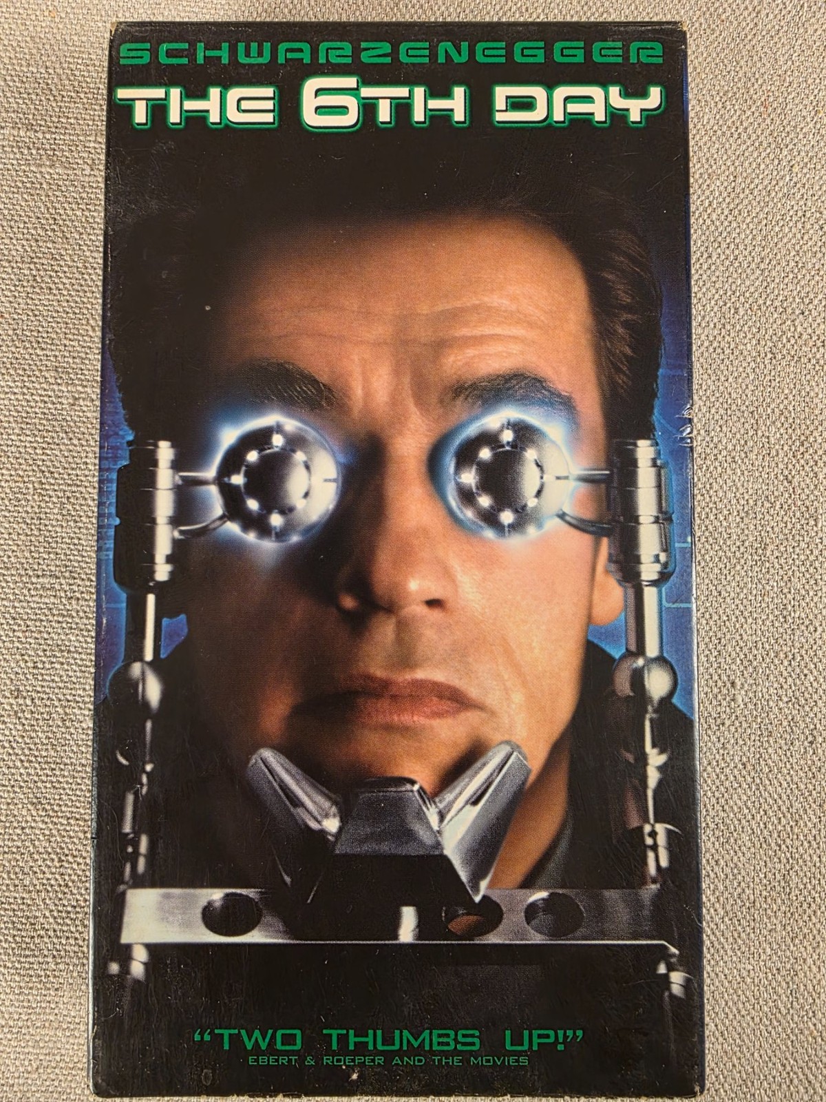 The 6th Day VHS Movie Arnold Schwarzenegger Sci-Fi Action Thriller