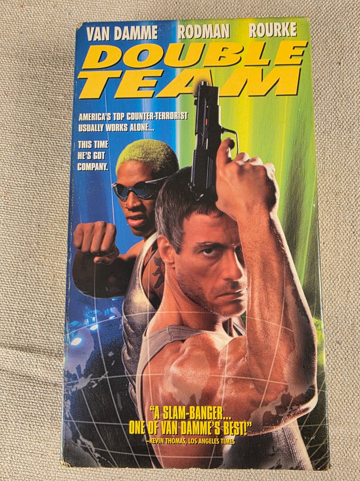 Double Team VHS 1997 Action Thriller Van Damme Rodman Rourke