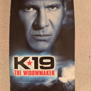 K-19 The Widowmaker VHS 2002 Harrison Ford Liam Neeson
