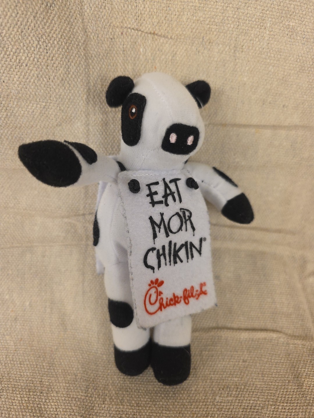 Chick-fil-A MINI 6" COW EAT MORE CHIKIN PROMO PLUSH TOY STUFFED ANIMAL 2002
