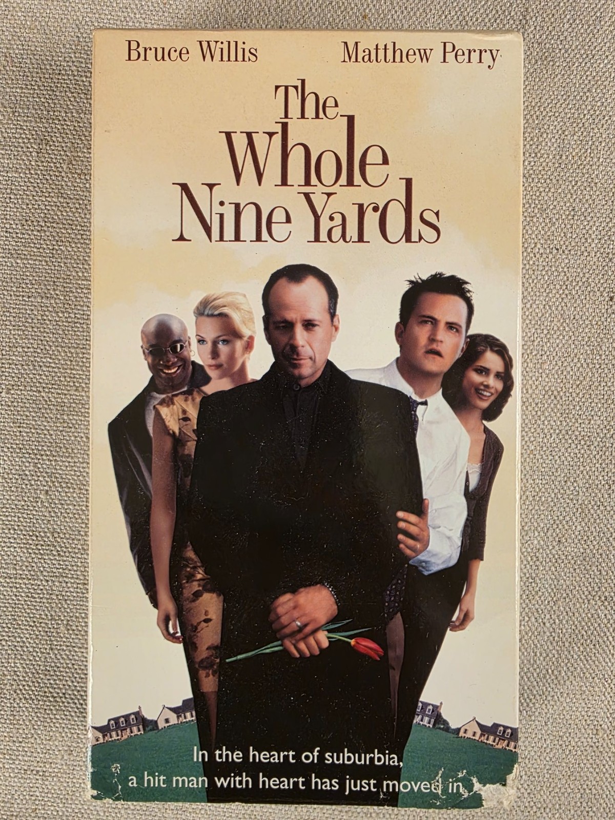 The Whole Nine Yards VHS 2000 Bruce Willis Matthew Perry Comedy Movie