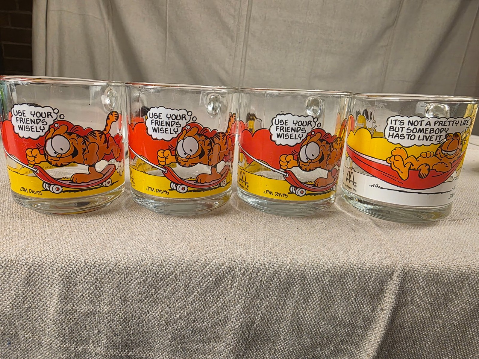Vintage 1978 Garfield McDonald's Glass Coffee Mugs Set of 4 Jim Davis