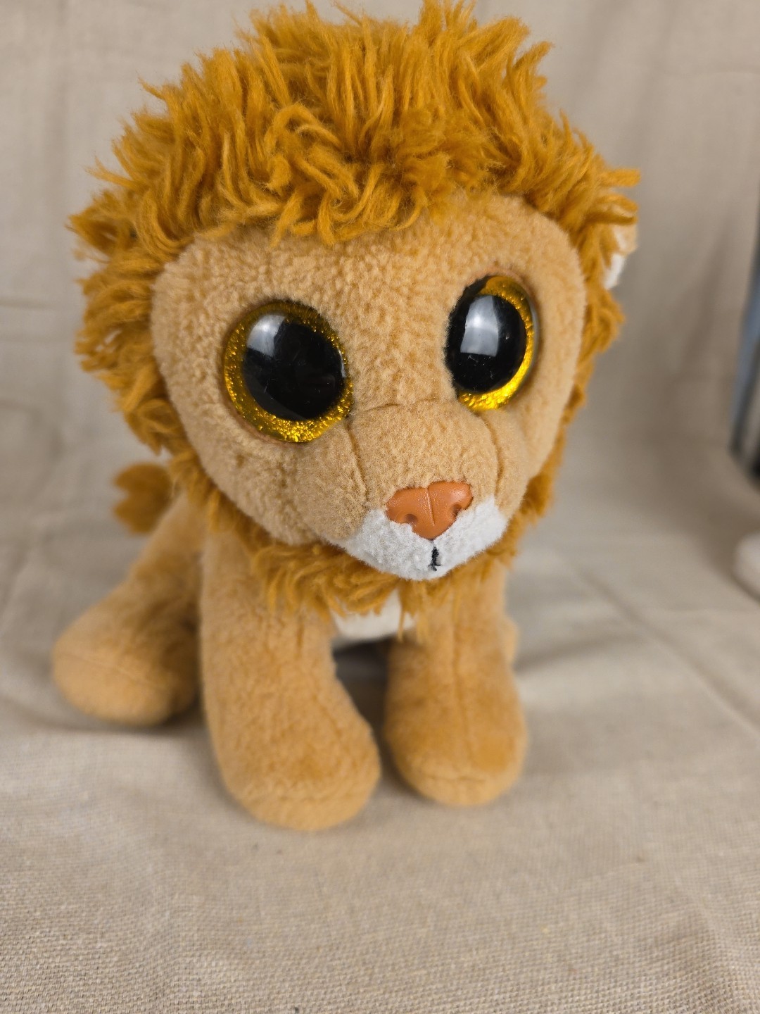 Ty Plush 9.5 Inch Tall Louie Lion Brown Big Eyes Stuffed Toy Lion