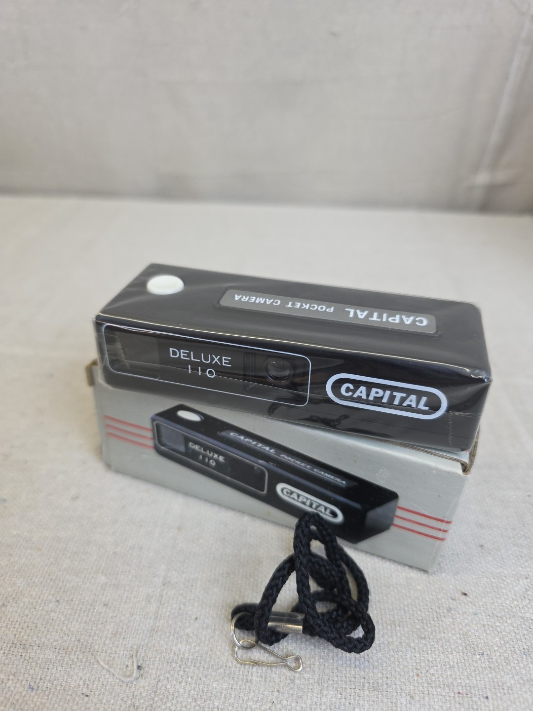 Vintage Capital Deluxe 110 Film POCKET CAMERA with original Box and Packaging