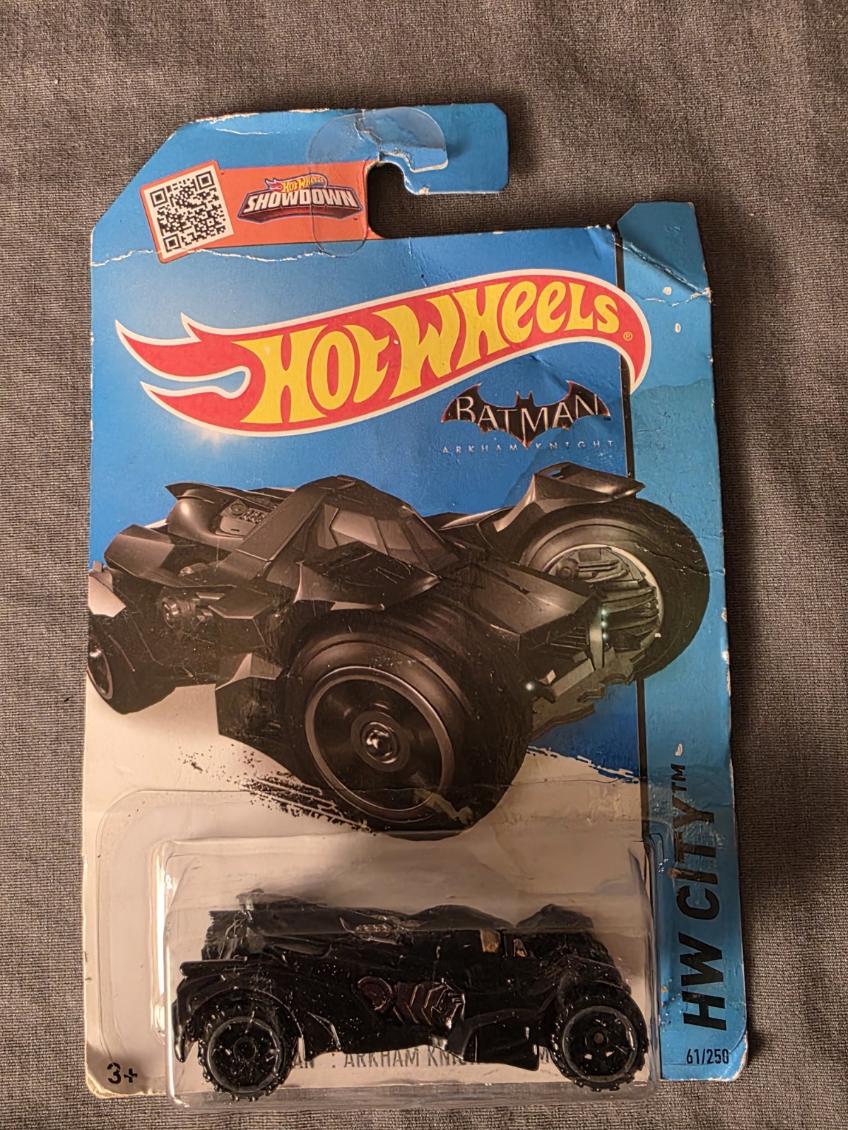 2015 Hot Wheels HW City Batman Arkham Knight Batmobile 61/250 (A7)