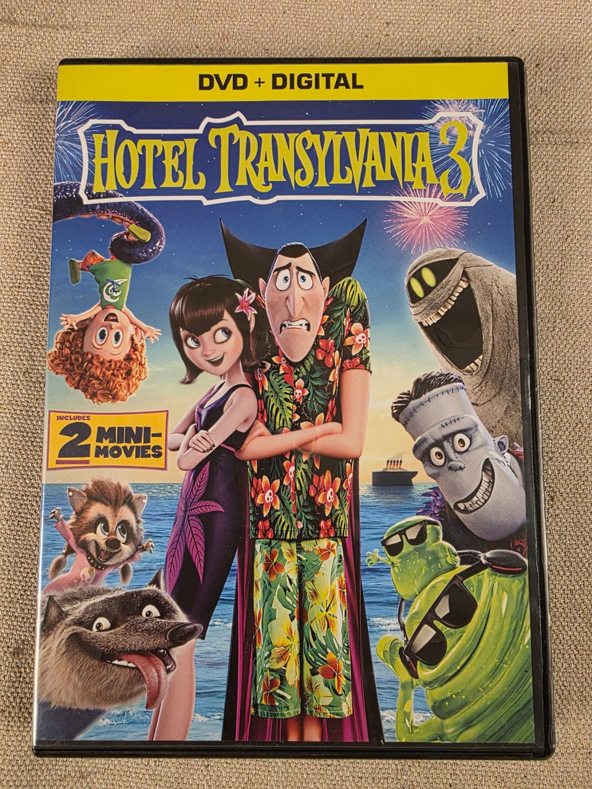 Hotel Transylvania 3 DVD Includes 2 Mini-Movies No Digital