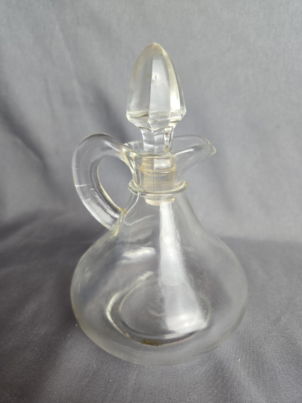 Vintage Clear Glass Oil Or Vinegar Cruet With Glass Stopper