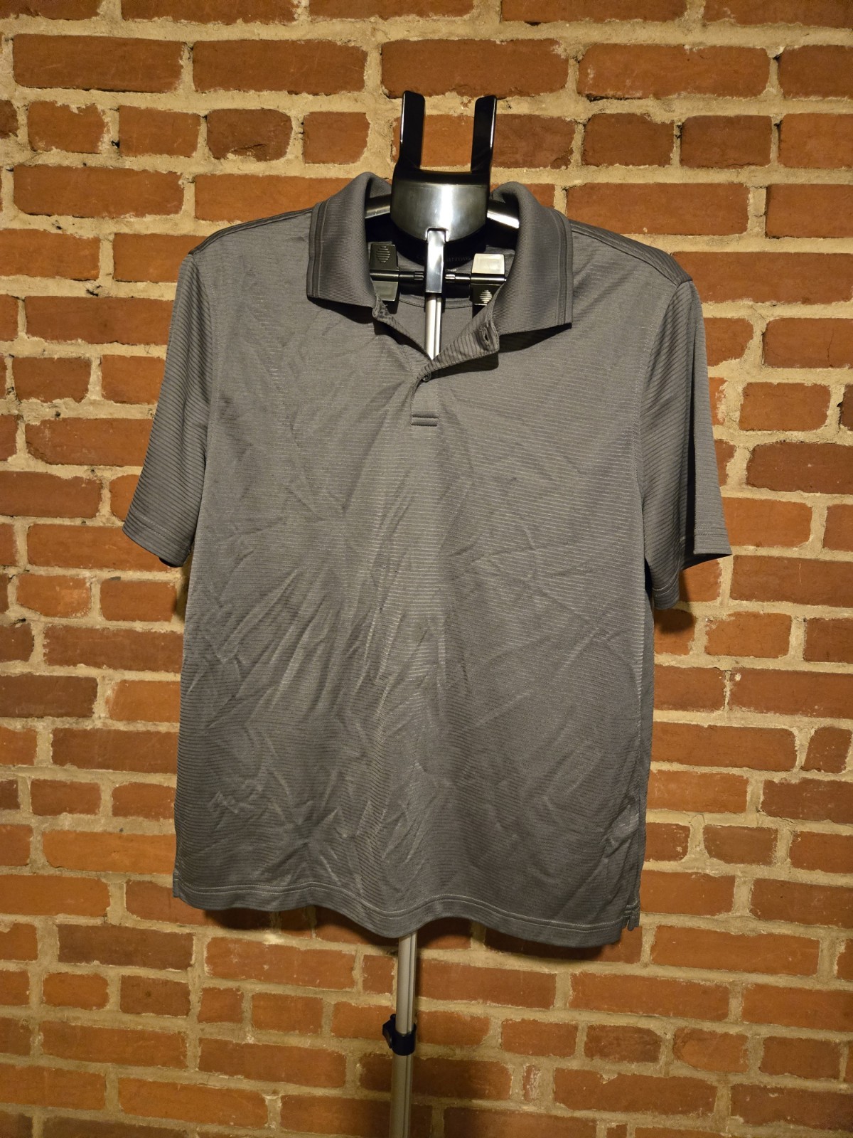 Croft & Barrow Men’s Polo Shirt Medium Gray Short Sleeve Casual