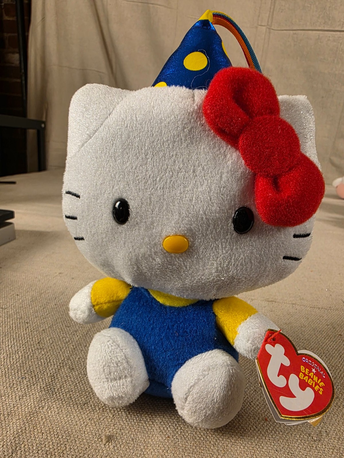 Ty Beanie Babies Hello Kitty Plush Toy Birthday Hat Sanrio 6 Inch