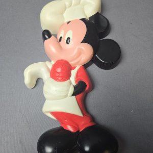 Vintage Disney Hard Plastic Chef Mickey Mouse Wall Hanging Plaque