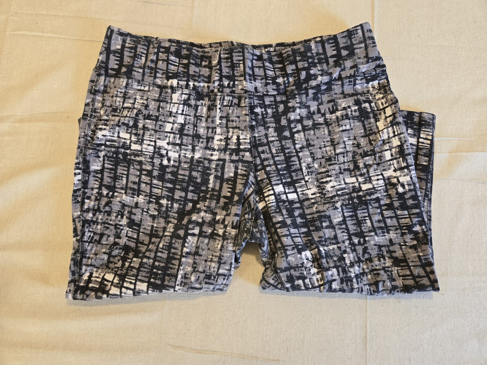 Danskin NW 2X Black Gray Patterned Leggings Cotton Spandex