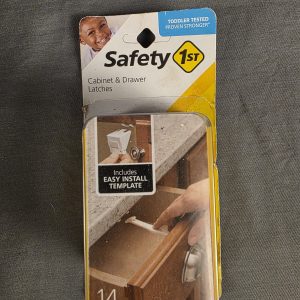 Safety 1st Baby Cabinet Locks Wide Grip Latches 14 Pack