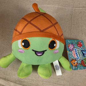 Piñata Smashlings Noaks Green Acorn Plush Toy Factory Series One
