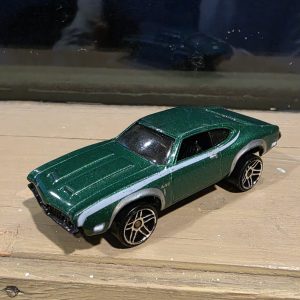 2005 Hot Wheels Olds 442 W-30 Green HW Muscle Mania 5-Pack EUC C187B