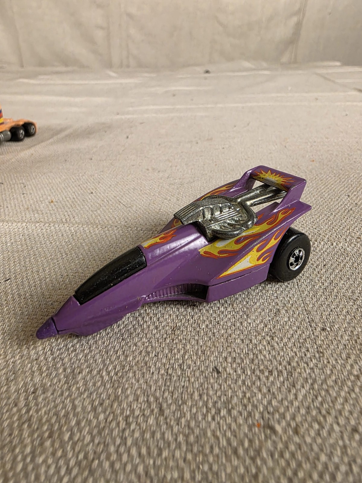 Vintage 1984 Hot Wheels XT-3 Purple Diecast Toy Car Used