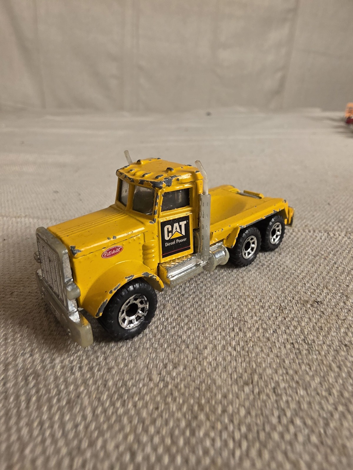 Vintage 1981 Matchbox Peterbilt Yellow Semi Truck Diecast Toy