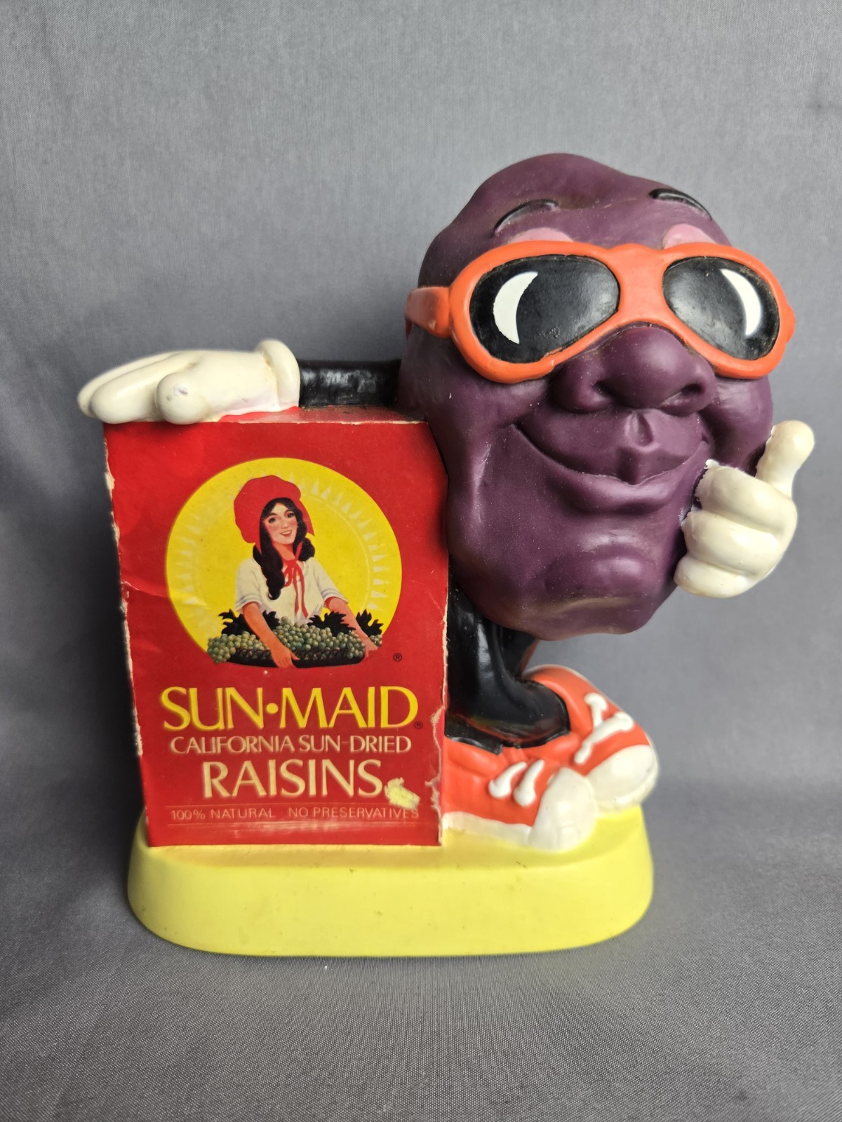 The California Raisins Vintage 1987 Vinyl Coin Bank