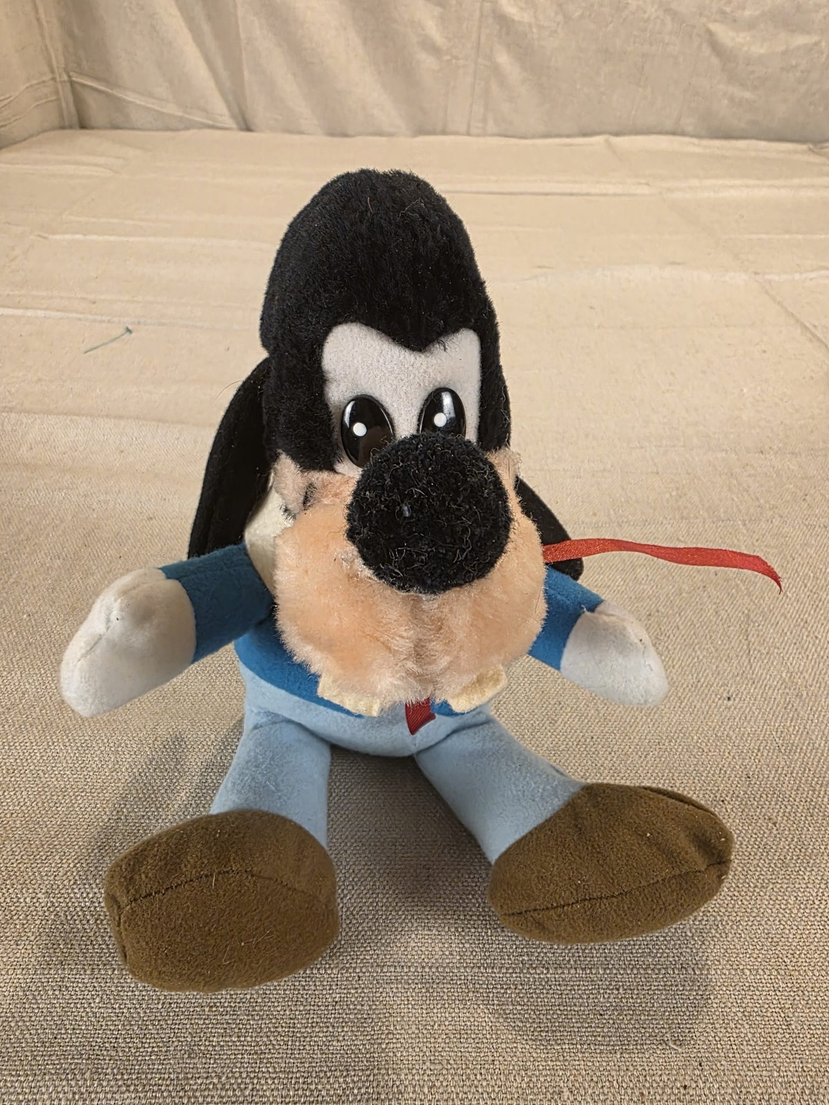 Vintage Disney Mickey's Christmas Carol Goofy Plush Toy Blue Jacket
