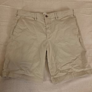 Gap Essential Khaki 10 Inch Shorts Men's Size 36 Beige