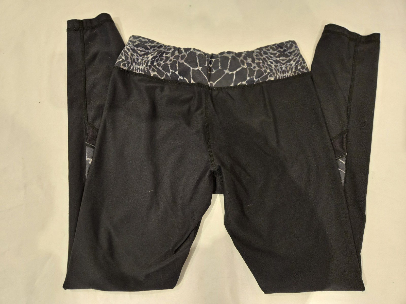 Pro NYC Women’s Athletic Leggings – Black Print Waistband – Size Small