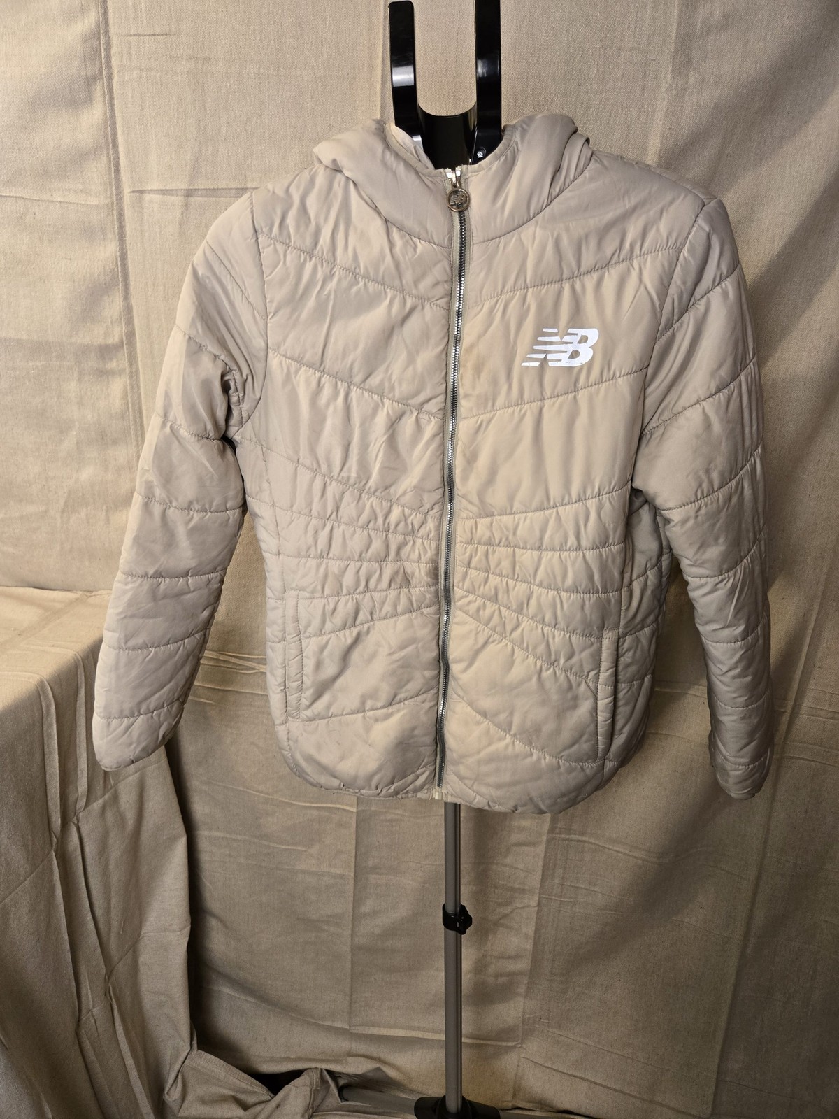 New Balance Puffer Jacket Hooded Medium Beige