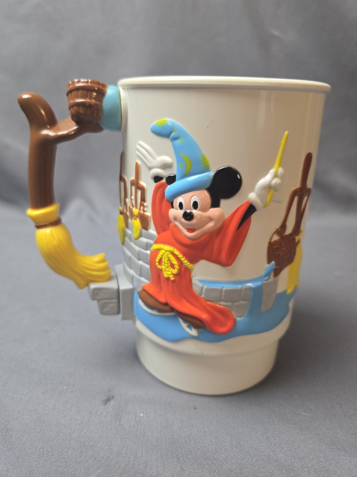 Vintage Walt Disney’s 1990 World On Ice Plastic 3D Cup Mickey Mouse Mug