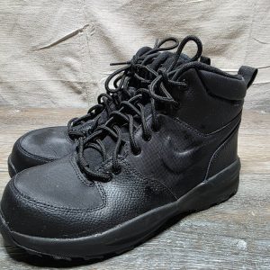 Nike Manoa LTR GS Triple Black Hiking Boots Youth 6Y BQ5372-001
