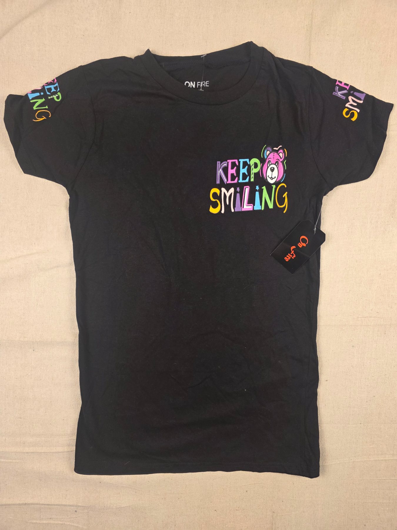 On Fire Keep Smiling Teddy Bear Graphic T-Shirt Women's M Black