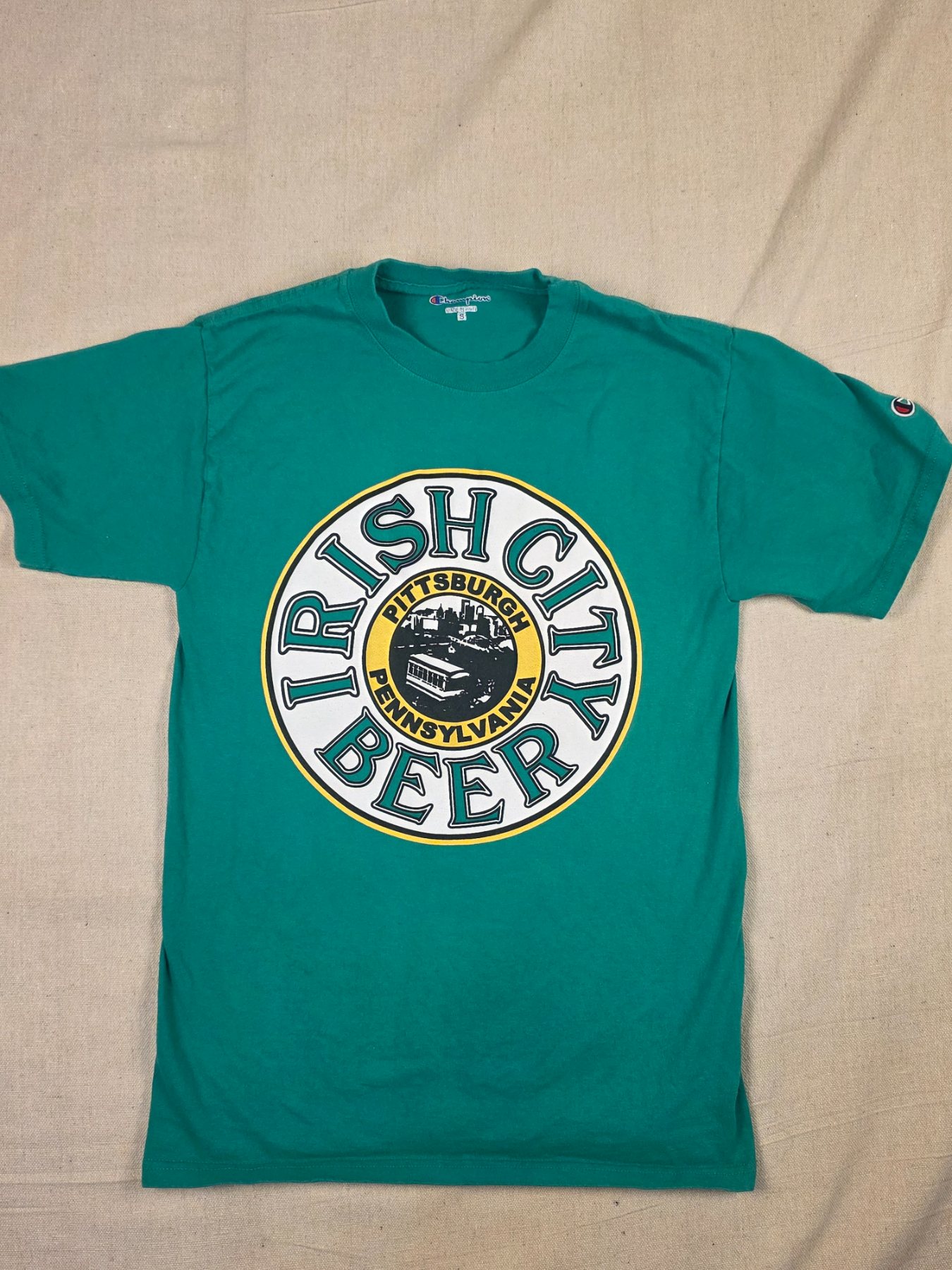 Champion Irish City Beer Graphic T-Shirt Men's Small Green Pittsburgh Y2K
