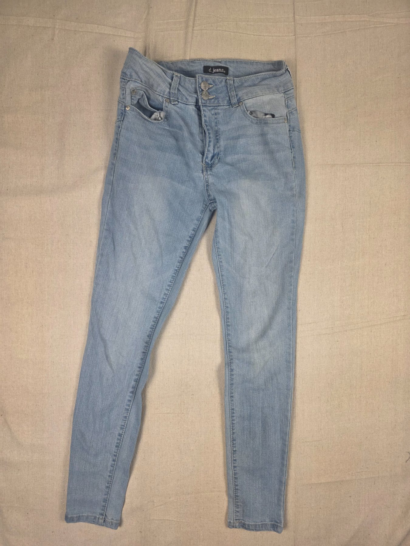 d.jeans Women's Size 4 Light Wash Stretch Skinny Jeans