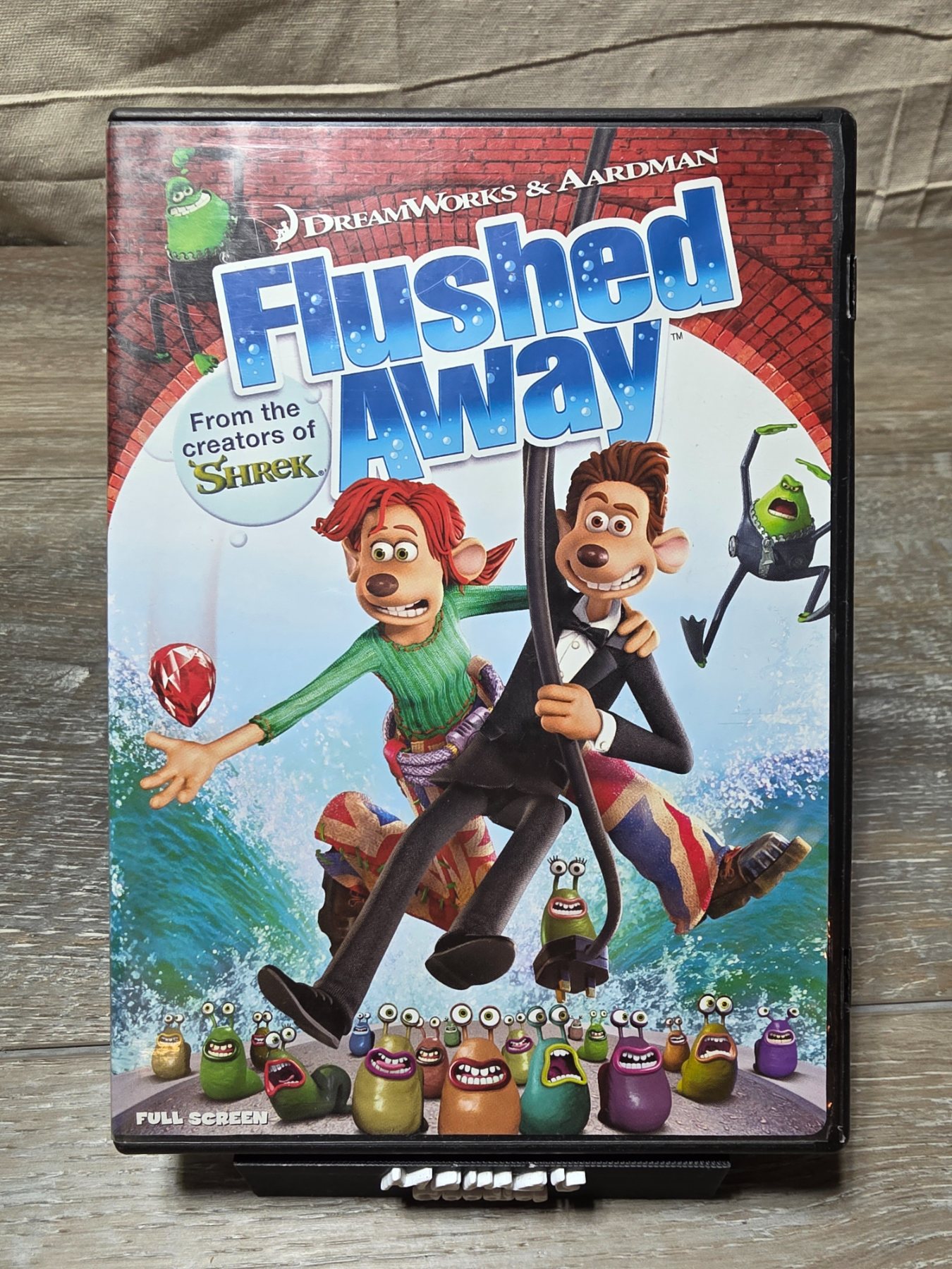 Flushed Away DVD Full Screen DreamWorks Aardman PG 2007