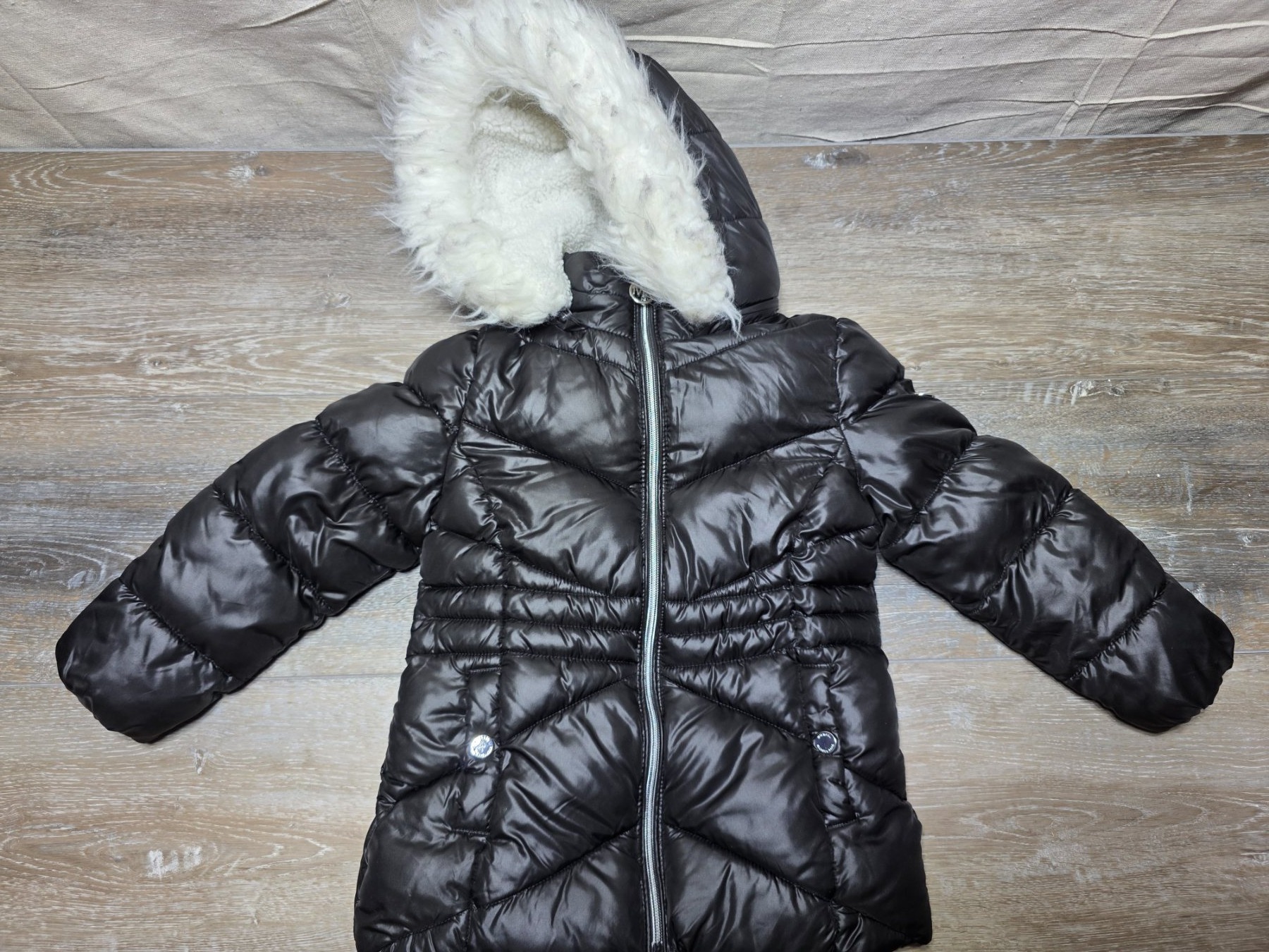 Michael Michael Kors Girls 5/6 Black Puffer Jacket Faux Fur Hood