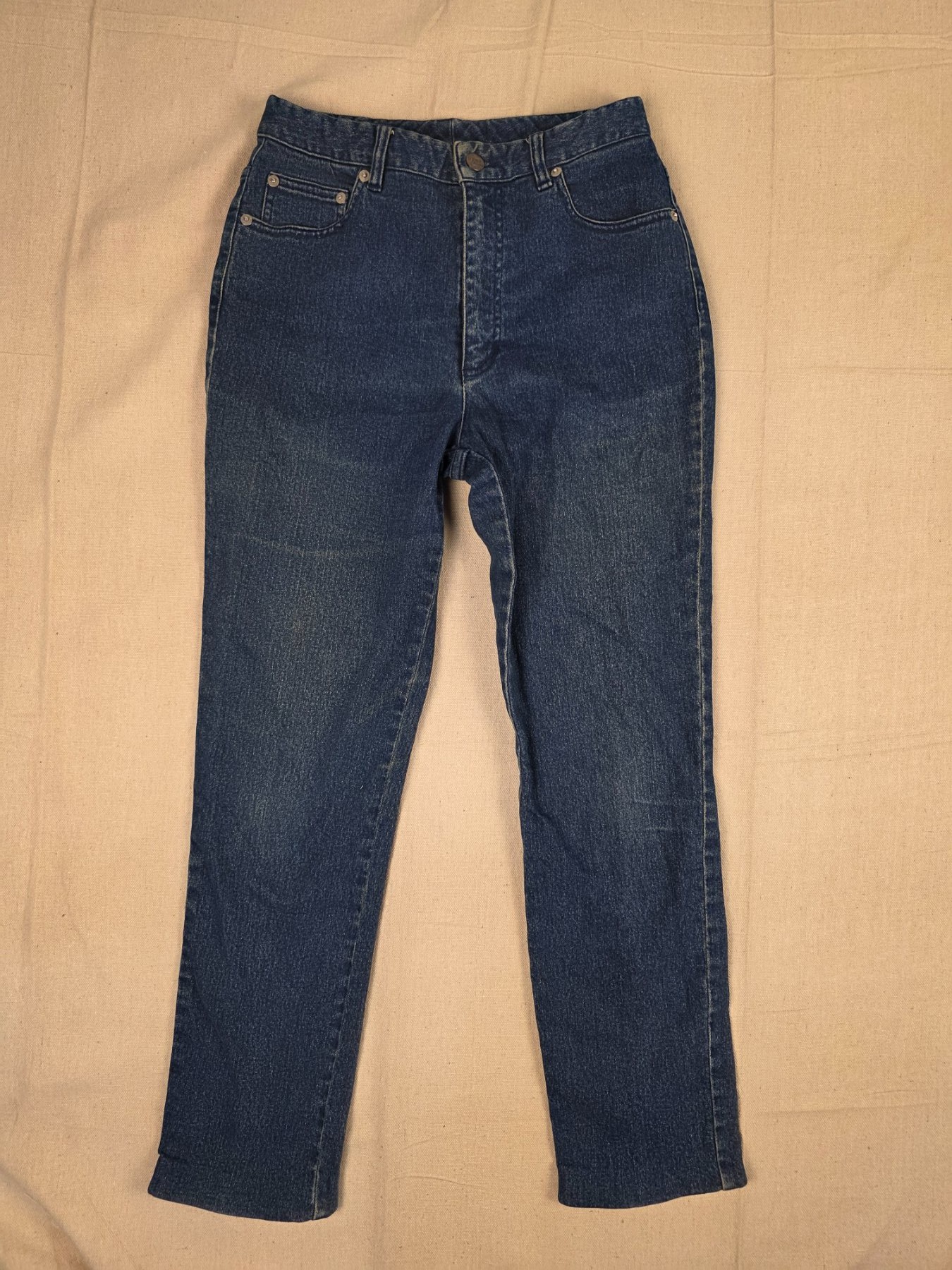 DKNY Classic Petite Women’s Size 6P Dark Wash Stretch Straight Leg Jeans